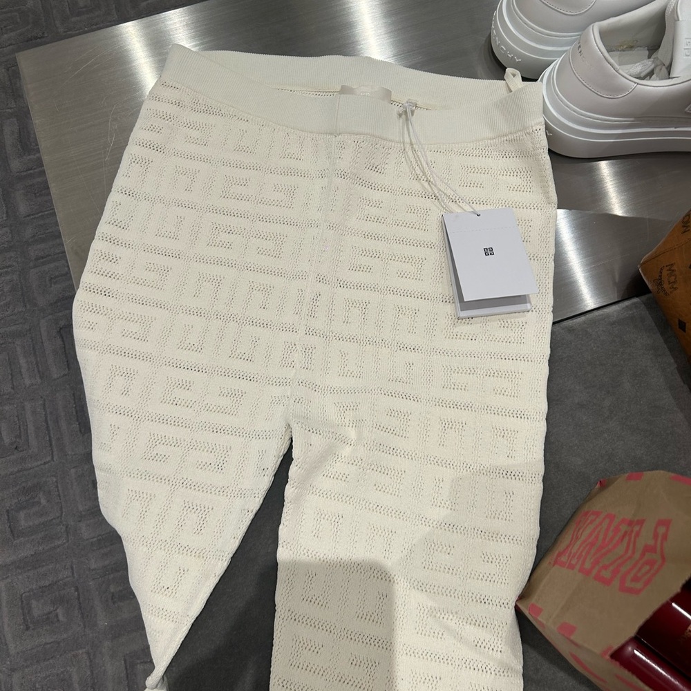 Givenchy 2 piece 4G Jacquard Set. Size medium, tailored to size small.